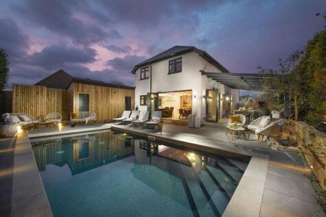 Porthrepta Road, Carbis Bay, St. Ives, Cornwall, TR26 2NZ