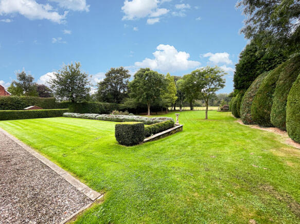 Stone Rake - Garden (2)