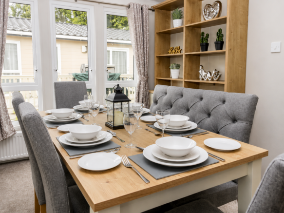 3 bed Park Home for sale Image 8