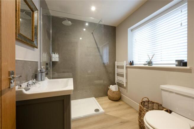 Ground Floor Shower
