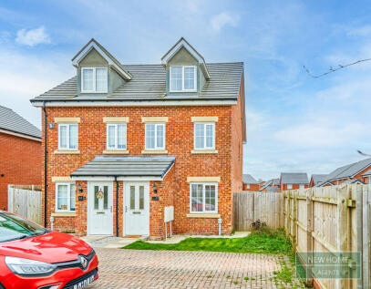 Chequerbent Green Westhoughton, Bolton, BL5 3WE