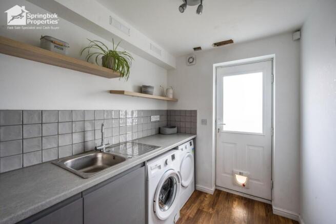3 bed Town House for sale Image 6