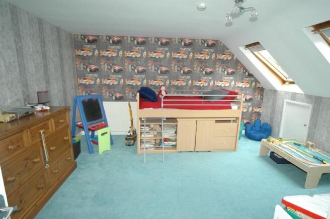 BEDROOM 3