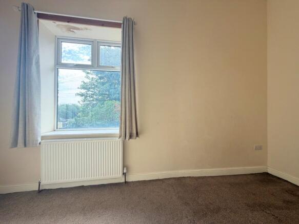 3 bed End of Terrace to rent Image 9