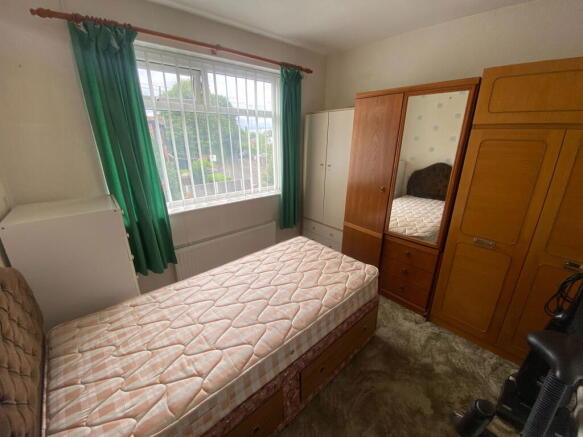 3 bed Semi-Detached for sale Image 8