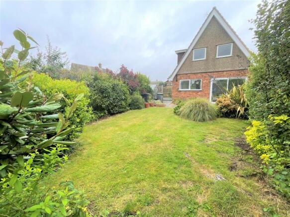 back garden 1 (3).jpg