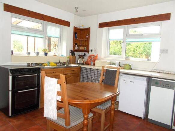 Kitchen/Breakfast Ro
