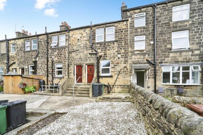 2 bed Terraced for sale Image 5