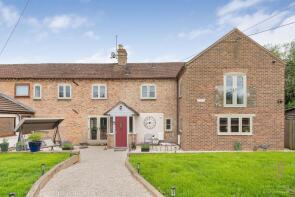 1, Bath Terrace, Middle Street, Stonehouse GL10 3AZ