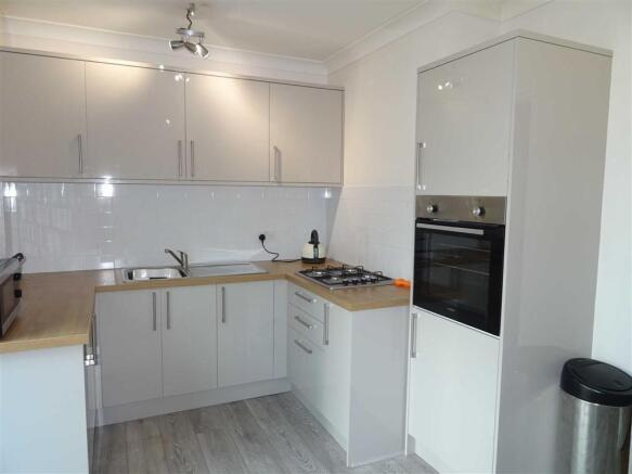 Fitted breakfast kitchen (rear)