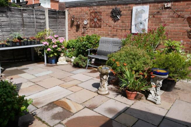 GARDEN