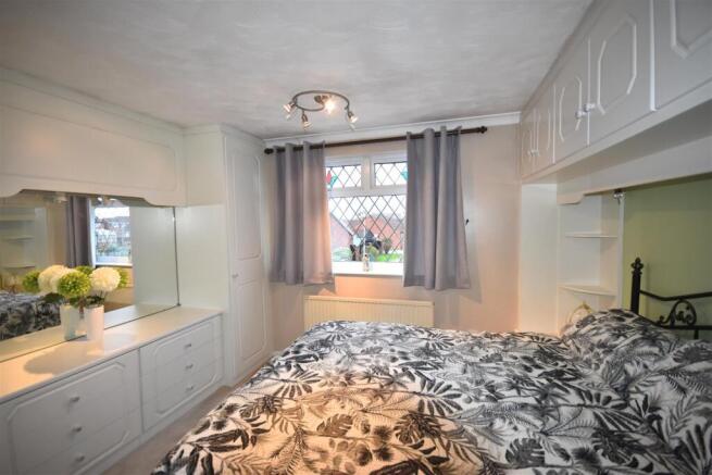 3 bed Detached for sale Image 11