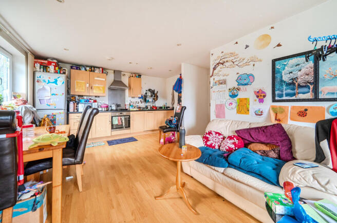 1397853-8-69650aa...