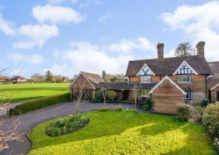 The Street, Benenden, TN17