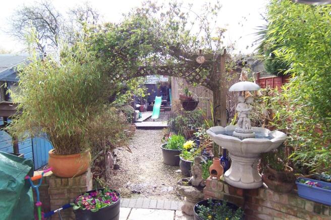 Photo 8