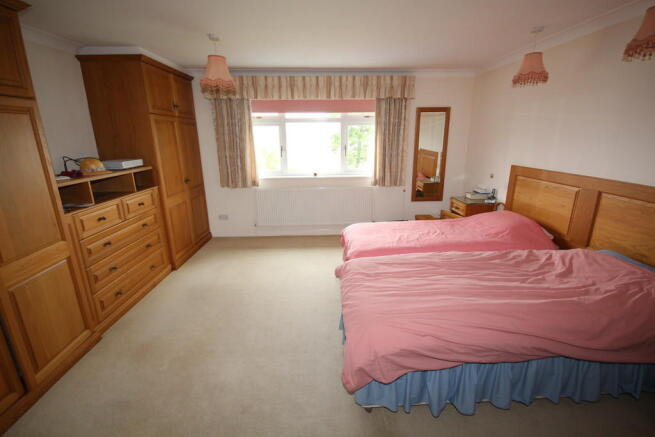 bed 1