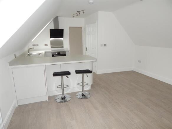 OPEN PLAN LIVING ACCOMMODATION