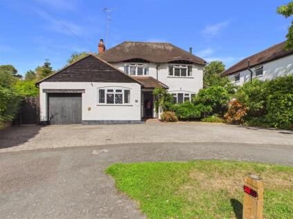 West End Gardens, Esher