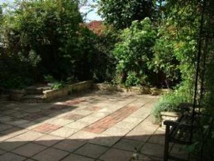 Courtyard Garden