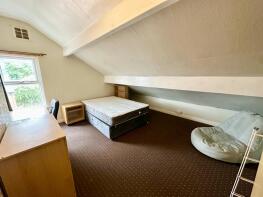 53, Harold View, Hyde Park, Leeds LS6 1PP