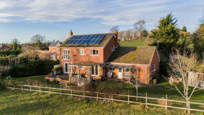 Grove House, Ivington Road, Leominster HR6 8QB