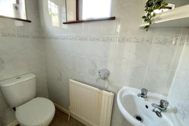 downstairs wc