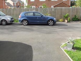 Front Garden/Parking