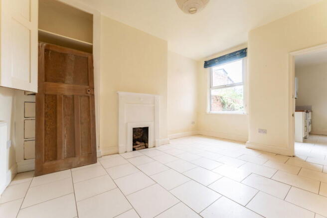 2 bed Terraced for sale Image 5