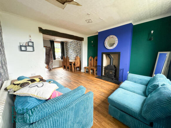 2 bed Terraced for sale Image 4