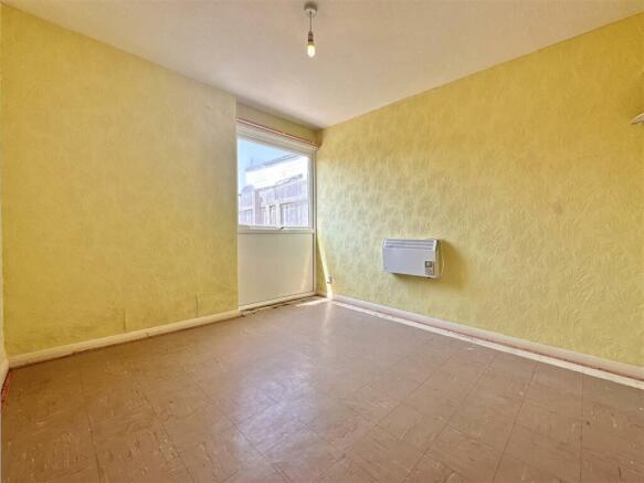 Bedroom 2.jpg