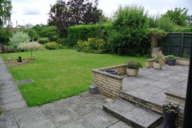 Rear Garden &a...