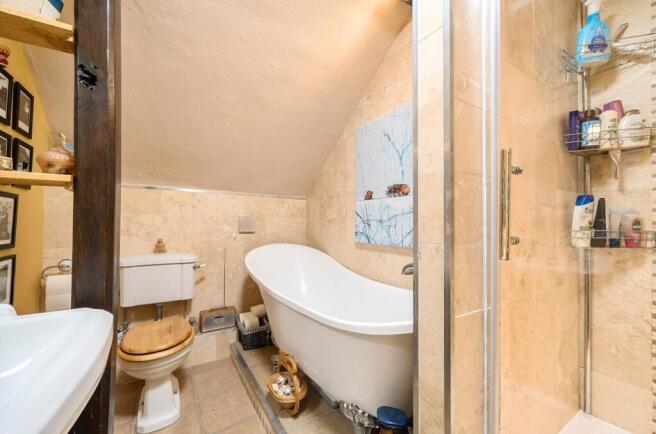 Bath/Shower Room