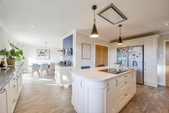 Kitchen/Breakfast