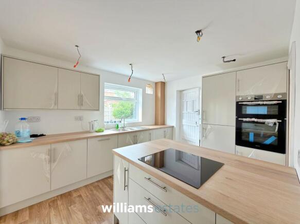 Hilary Close, Denbigh, LL16 photo 5