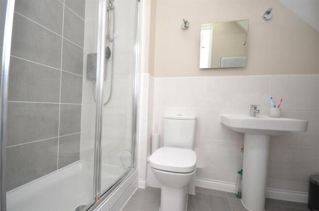 Ensuite.jpg
