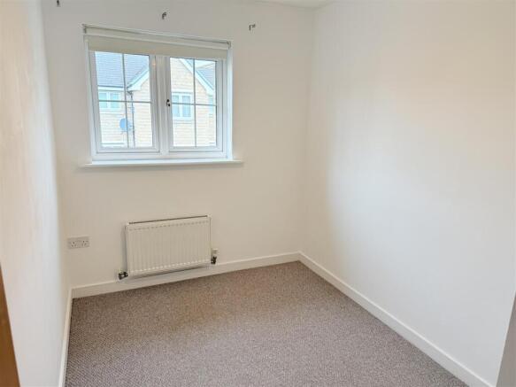 2 bed Flat for sale Image 8