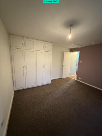 1 bed Ground Flat to rent Image 4