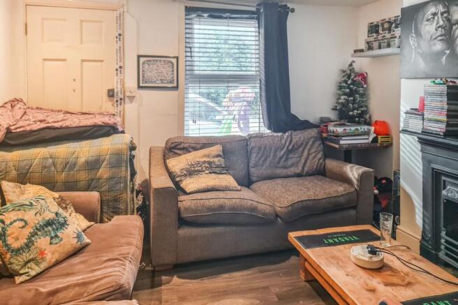 43 Sandling Road, Maidstone, Kent ME14 2RH