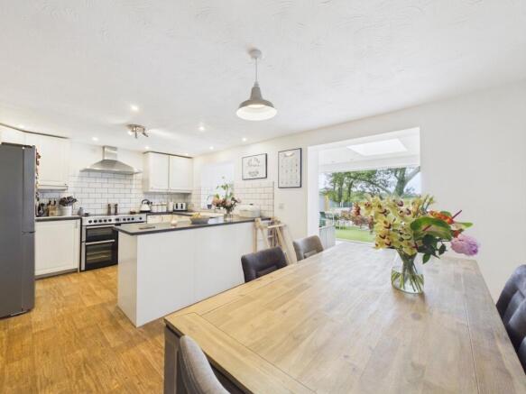 Dining Kitchen