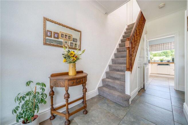 4 bed Semi-Detached for sale Image 12