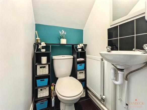 3 bed Detached for sale Image 7