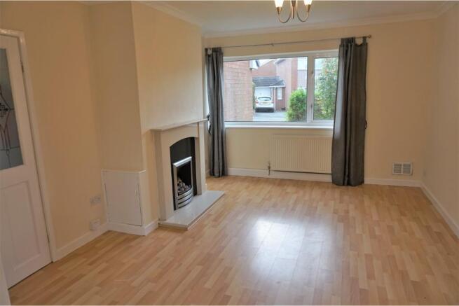 Lounge/Dining Room