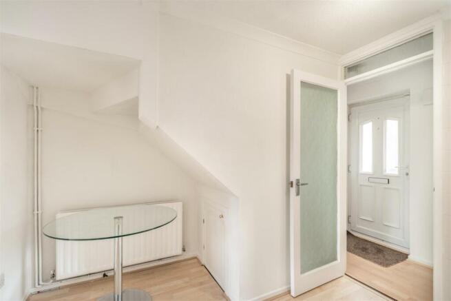 8561416-interior05.jpg