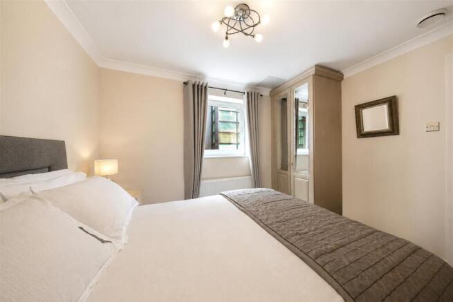 Flat 45, Globe View, 10 High Timber St - N4JVe9UuE