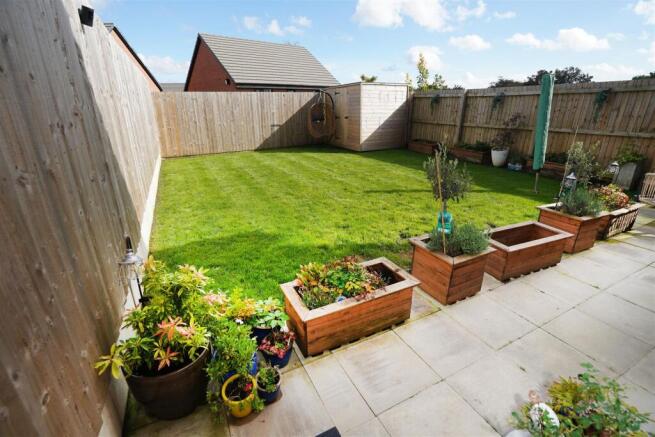 Rockwell Road, Lostock, Bolton photo 4