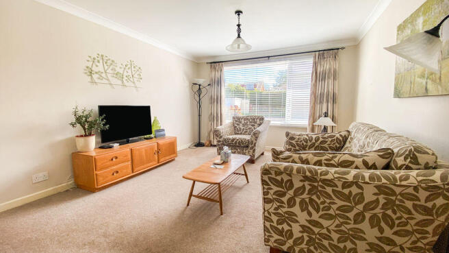 Oaktree Gardens, Hedge End, SO30 photo 4