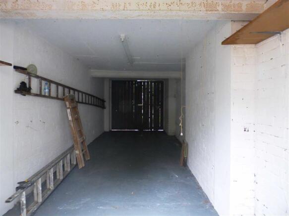 Garage: