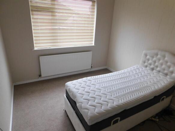 Bedrom 2