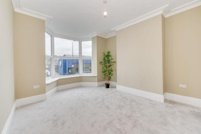 KITCHEN, DINING ROOM AND LOUNGE