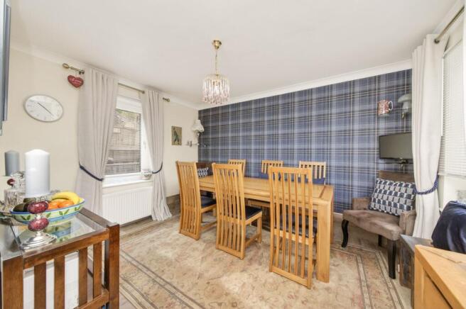 3 bed Detached for sale Image 4